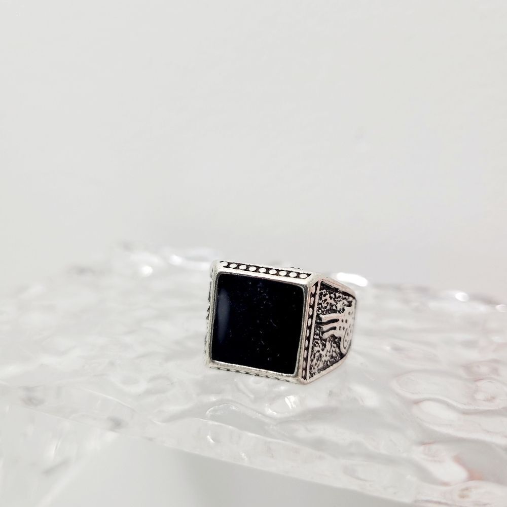 Brand New Silver & Black Ring Size: 7.25 US